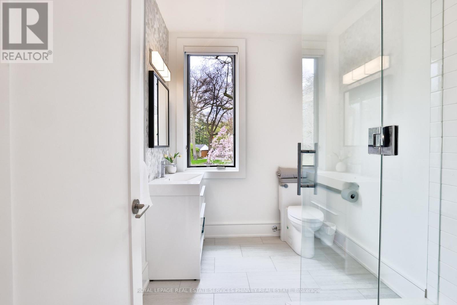 1102 CRESTVIEW STREET - 31