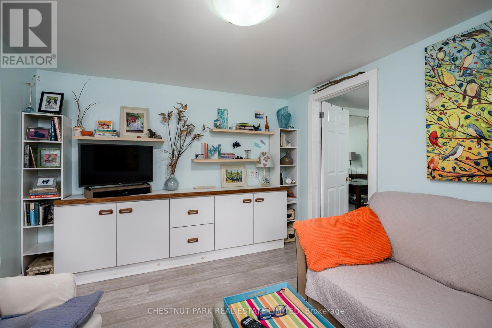 9 EAST MARY STREET - 31