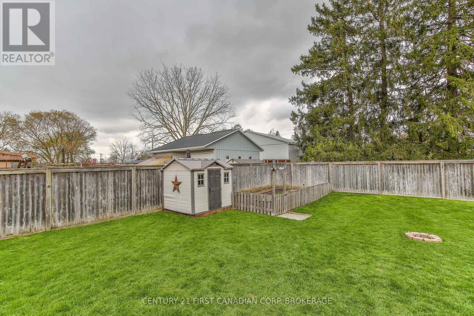232 BROCK STREET - 39
