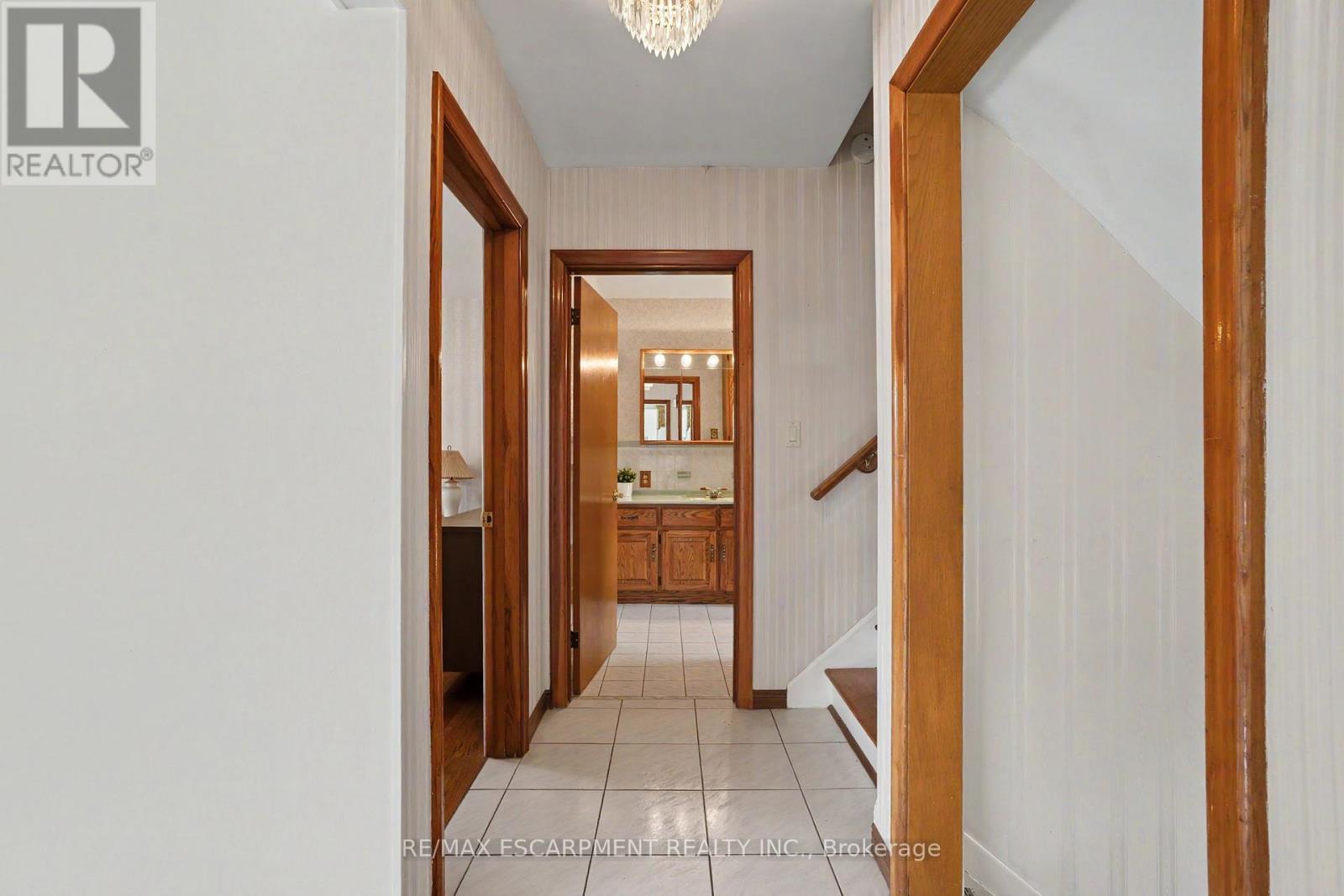 11 MARSHALL AVENUE - 12