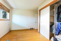 1795 Sperring Avenue, East St Paul, MB R2E1J4 Photo 11