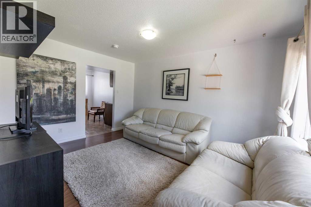 #25 126 Hardisty Avenue - 8