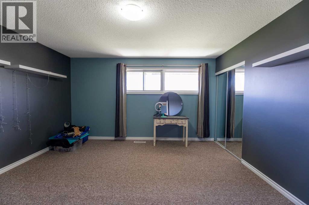 #25 126 Hardisty Avenue - 9