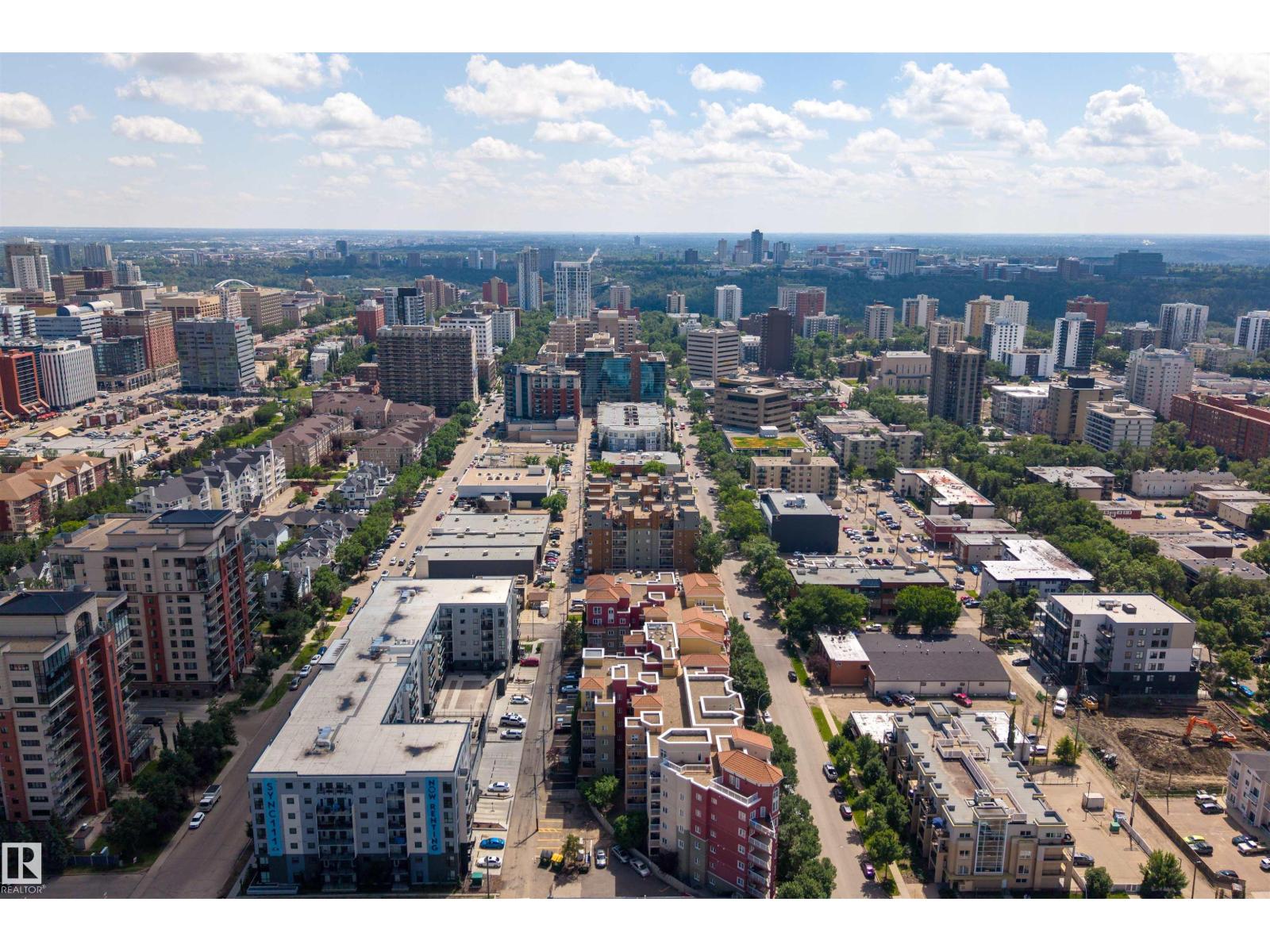#209 10235 112 ST NW - 37