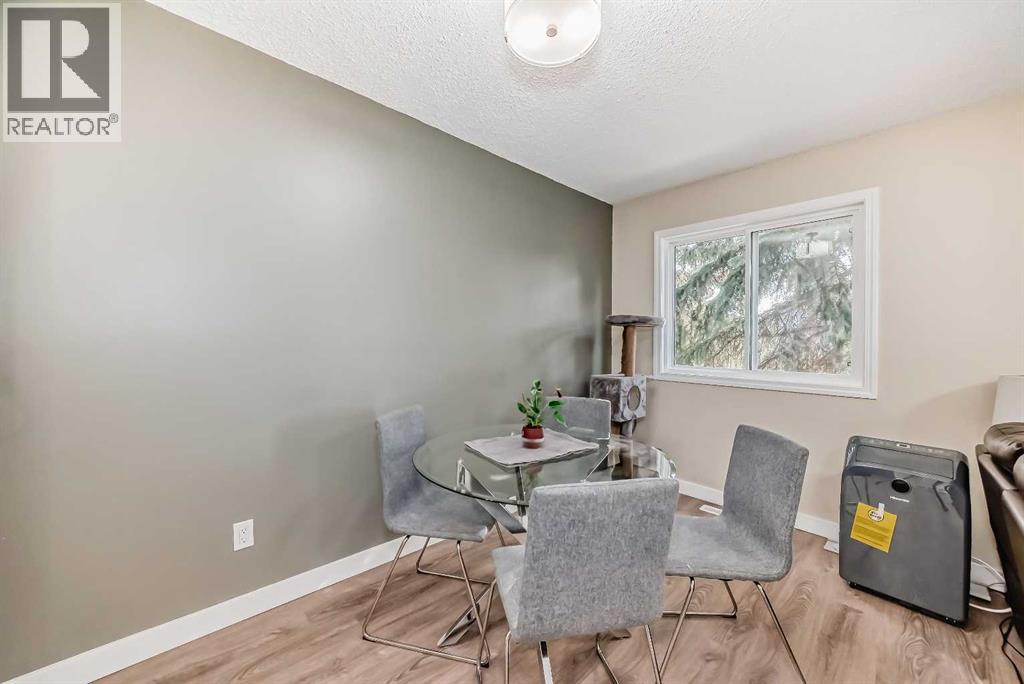 #C 109 Stanley Avenue - 13
