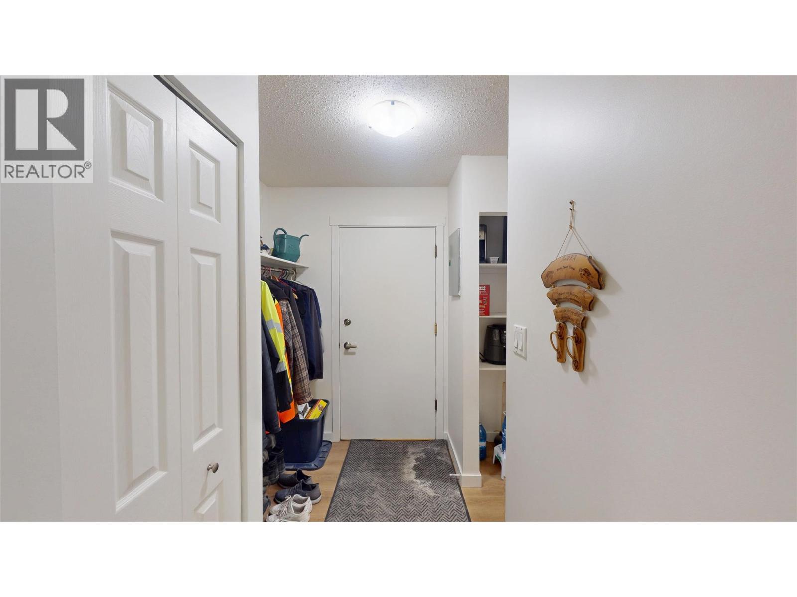 #104 606 18th Avenue N - 5