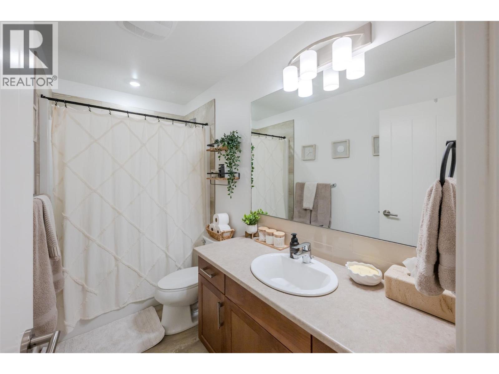 #118 1115 Holden Road - 29