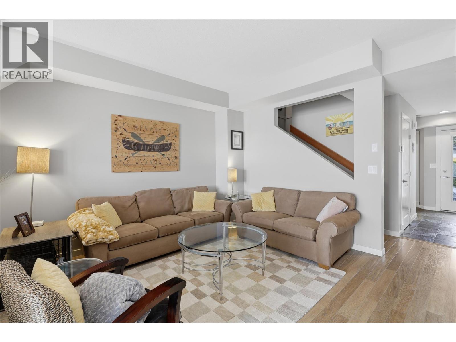 #1 1294 Deodar Road - 10