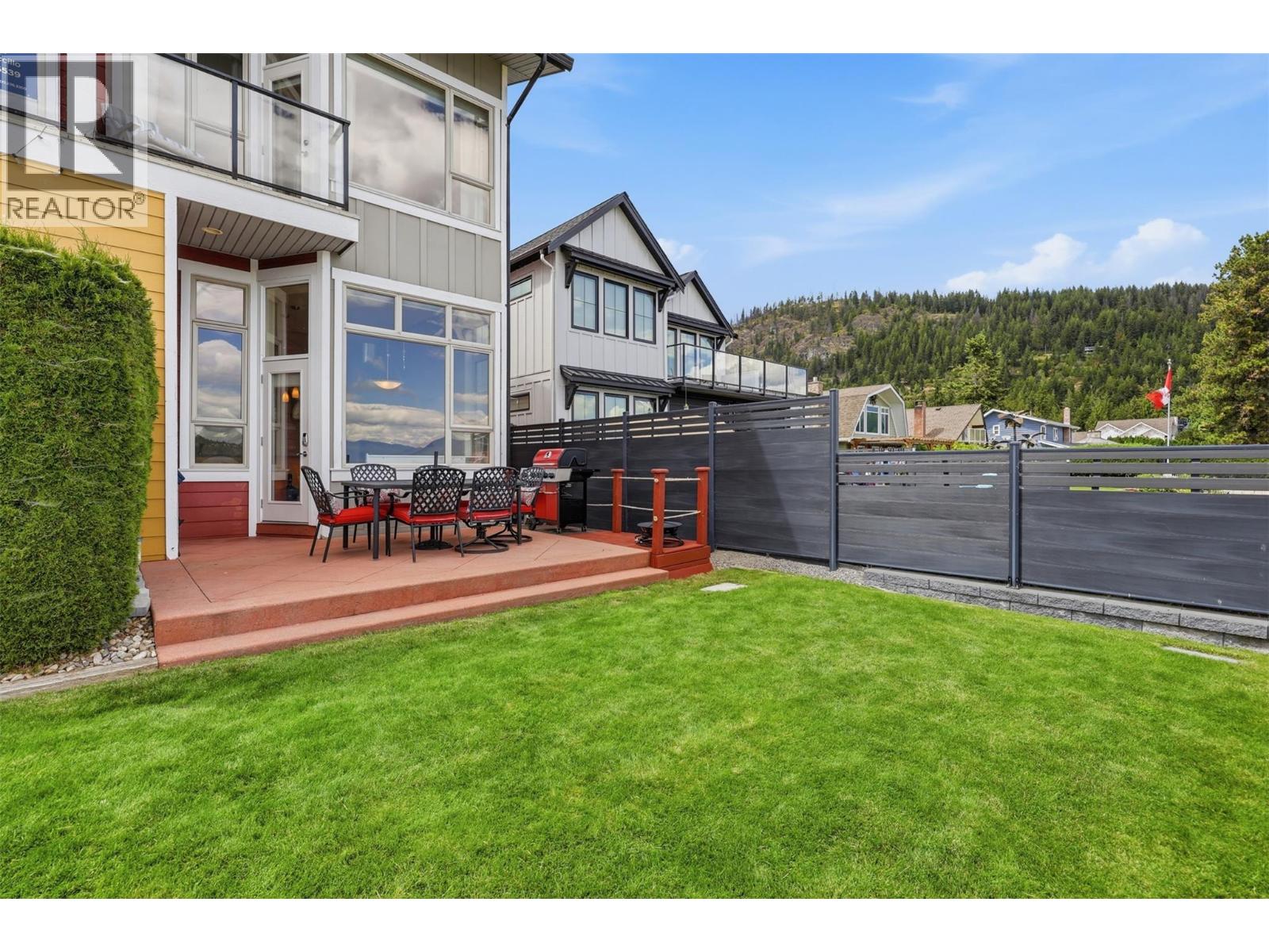 #1 1294 Deodar Road - 22