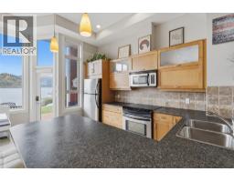 Foyer - 1294 Deodar Road Unit# 1, Scotch Creek, BC V0E1M5 Photo 12