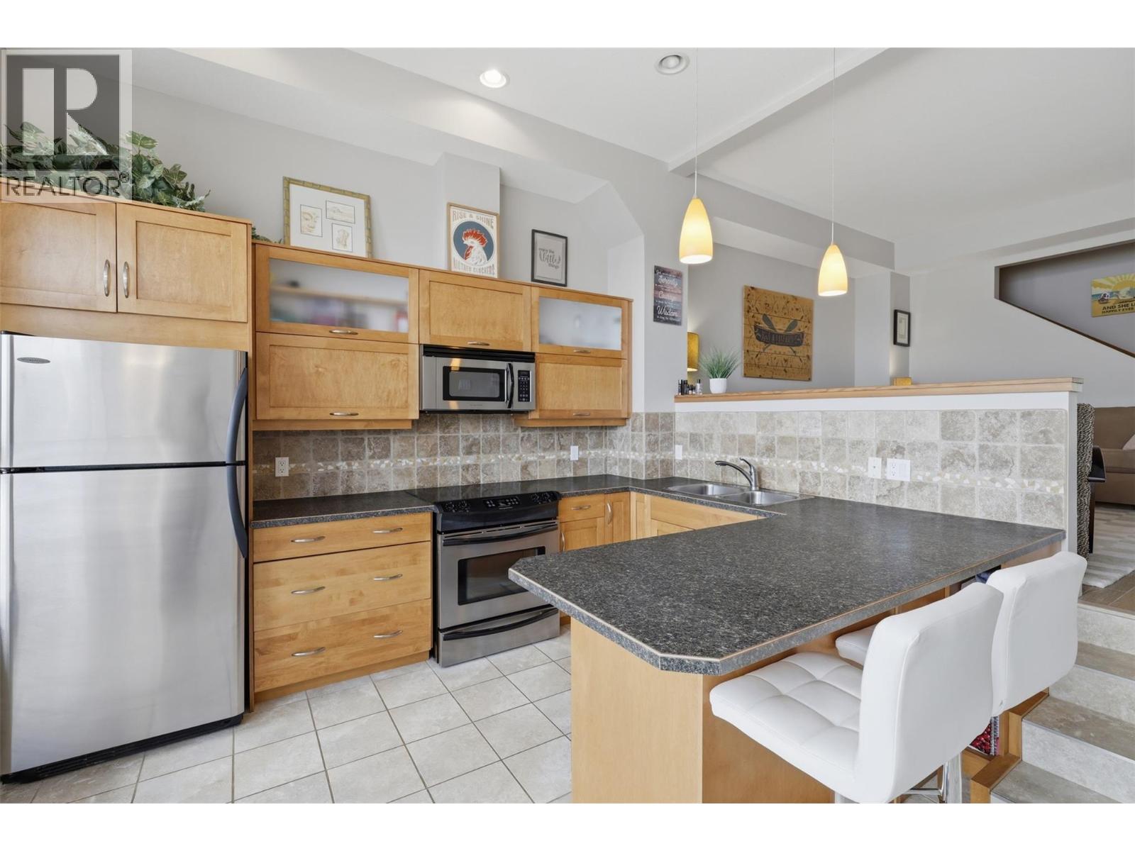 #1 1294 Deodar Road - 13