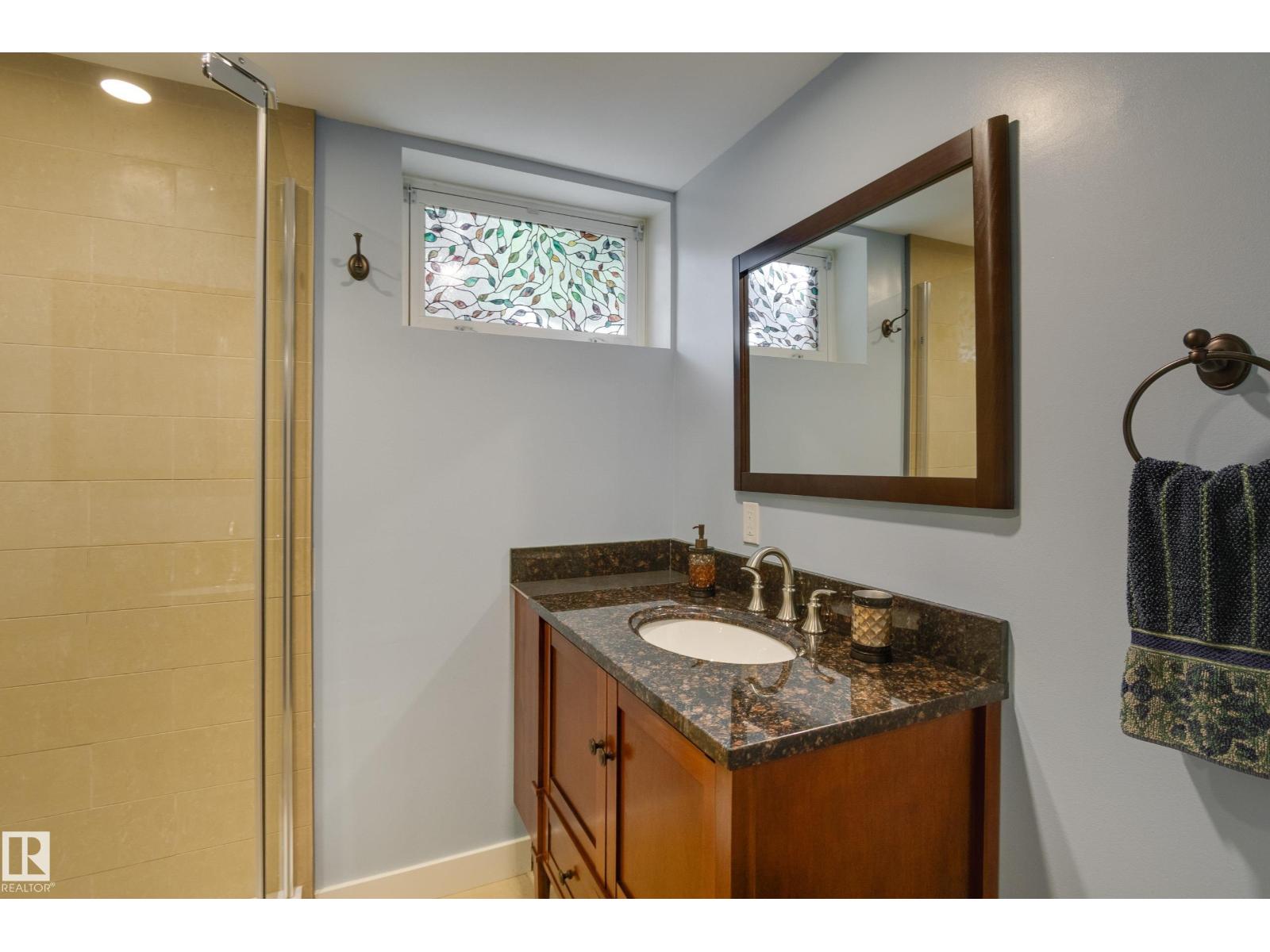11210 60 ST NW - 49