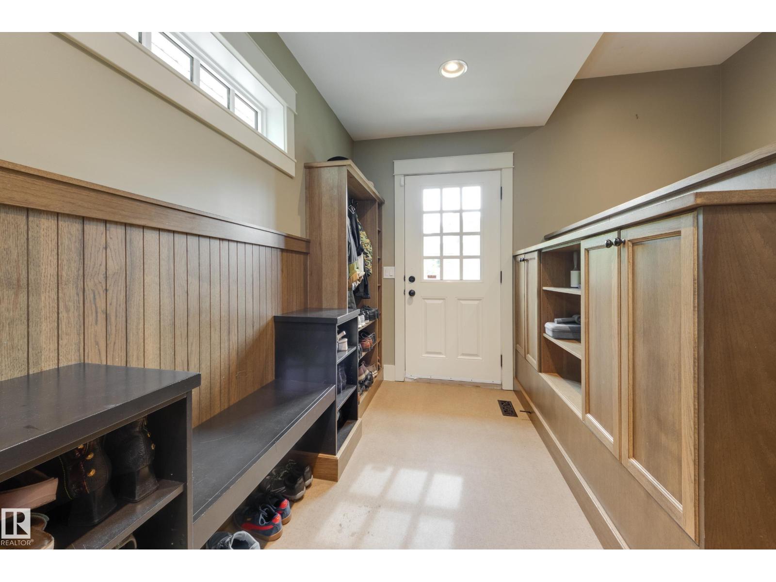 11210 60 ST NW - 20