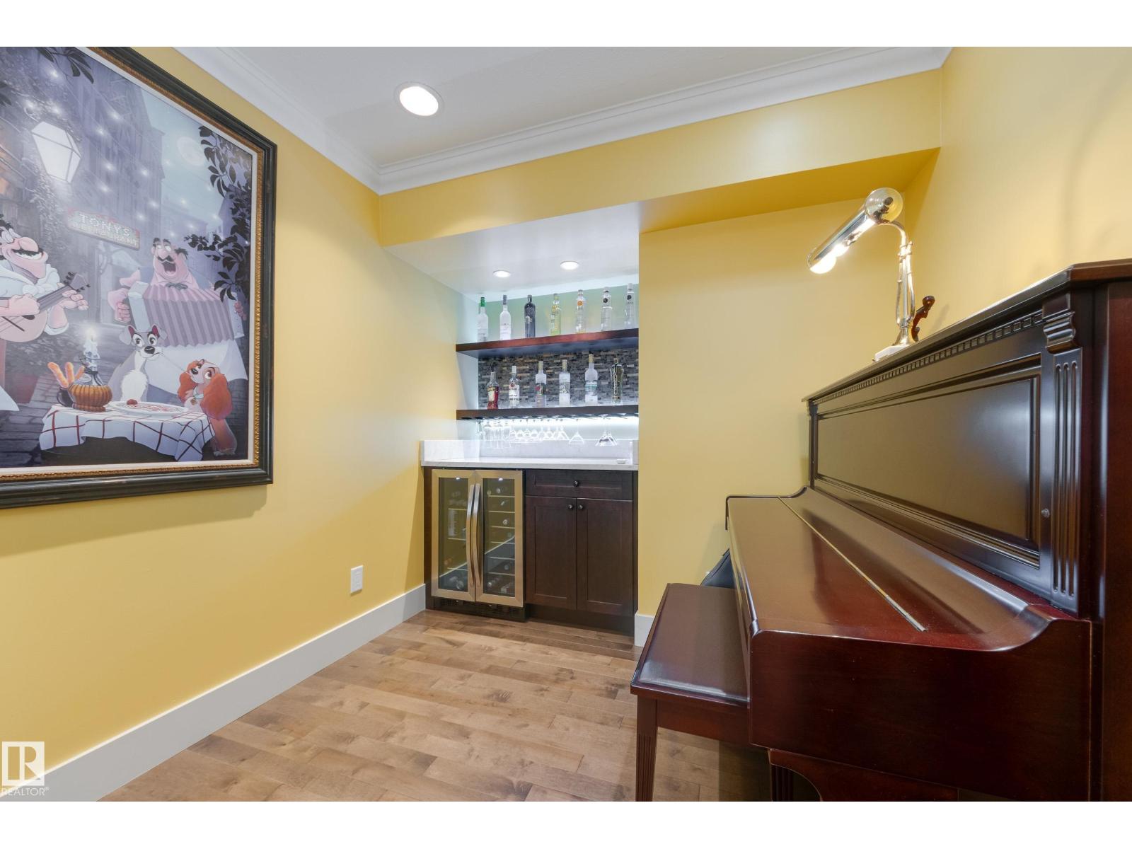 11210 60 ST NW - 8