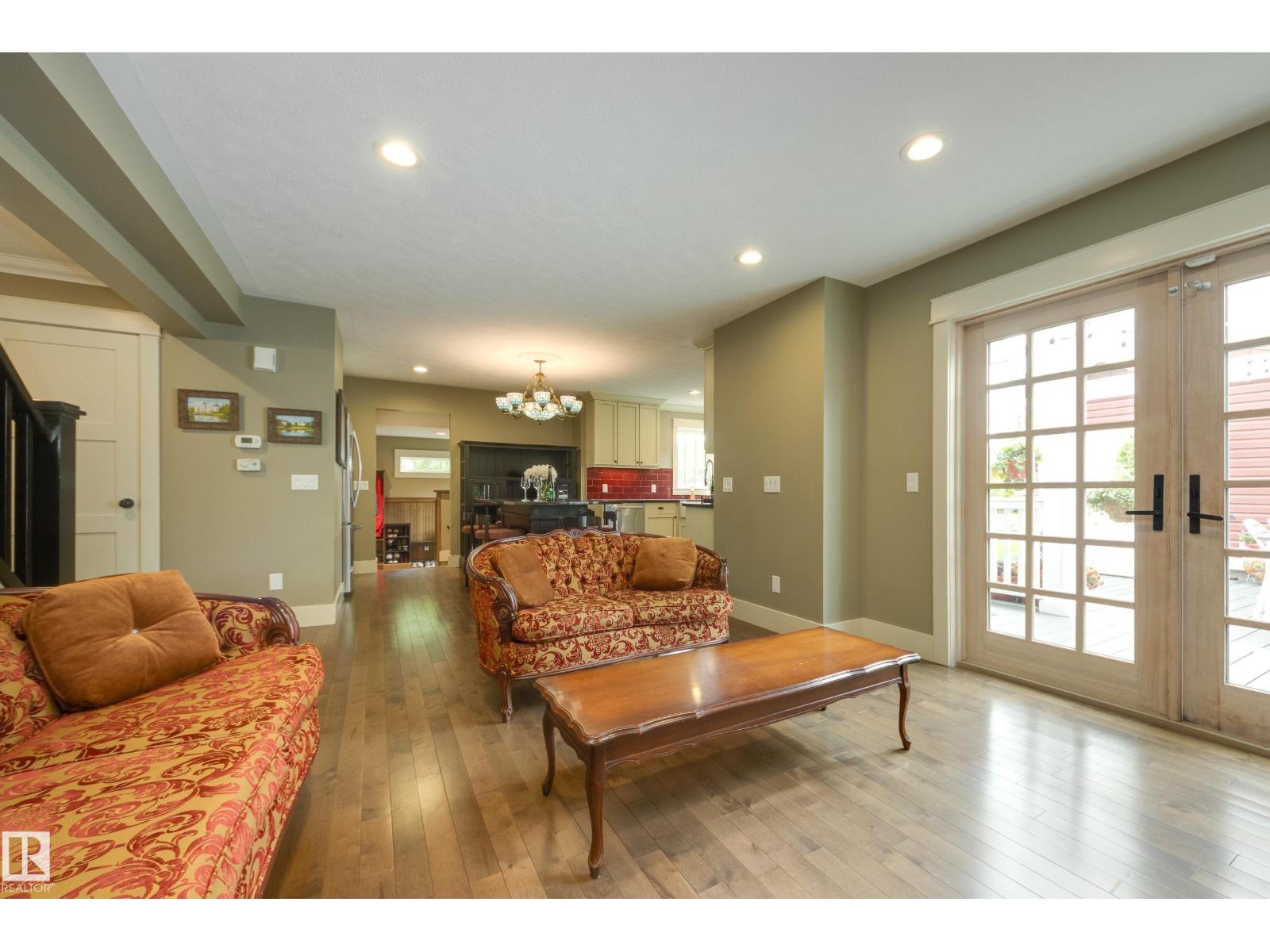 11210 60 ST NW - 13