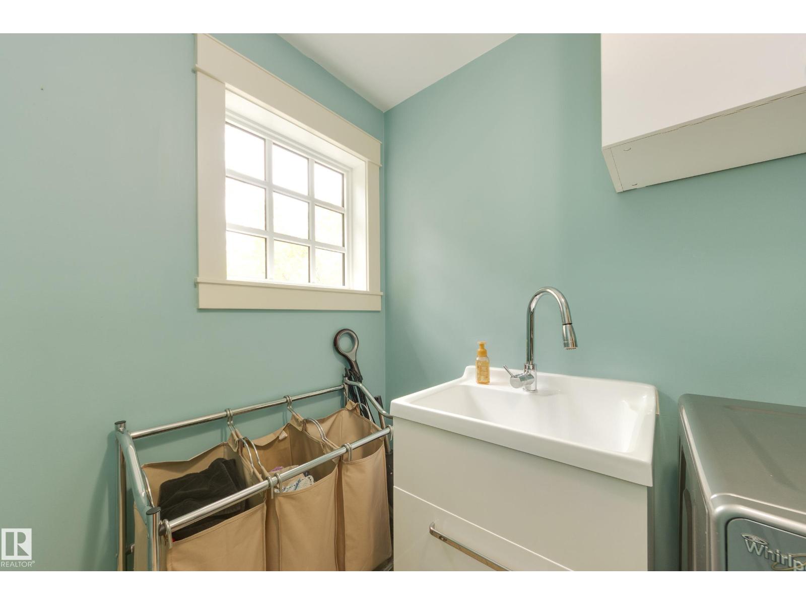11210 60 ST NW - 34