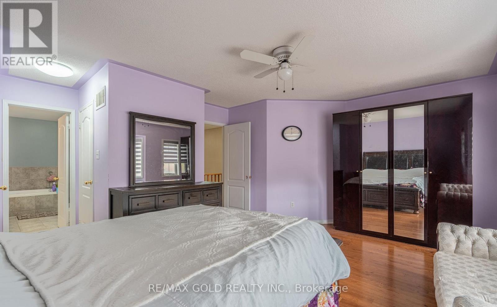 104 SUNNY MEADOW BOULEVARD - 18