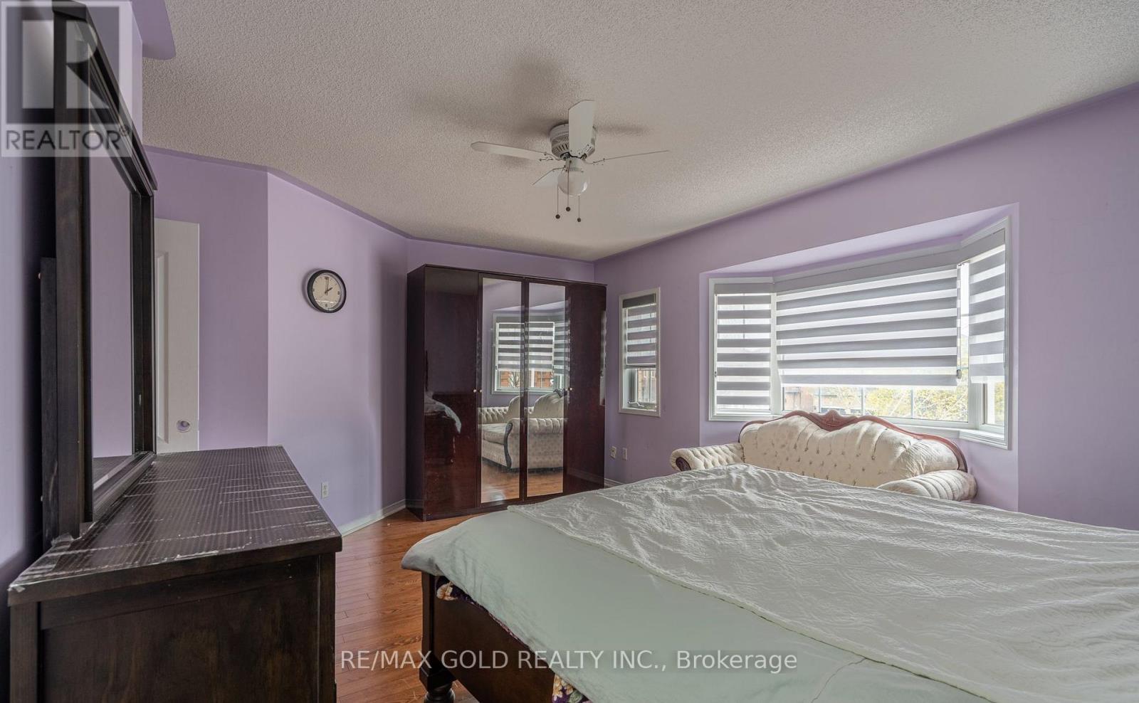 104 SUNNY MEADOW BOULEVARD - 21