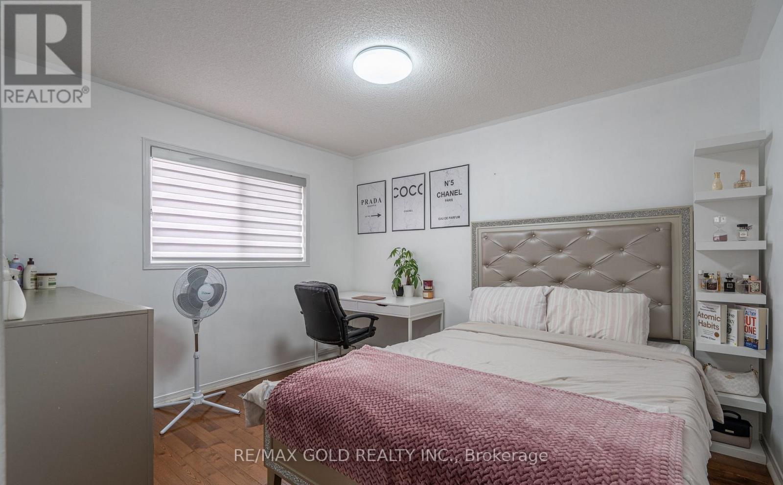 104 SUNNY MEADOW BOULEVARD - 28
