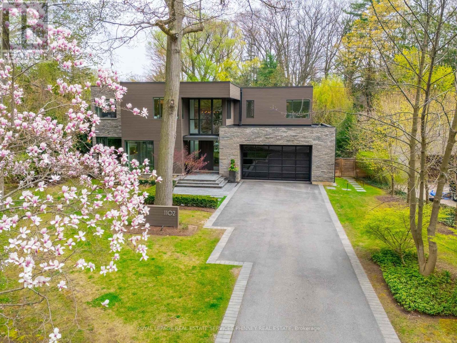 1102 CRESTVIEW STREET - 2