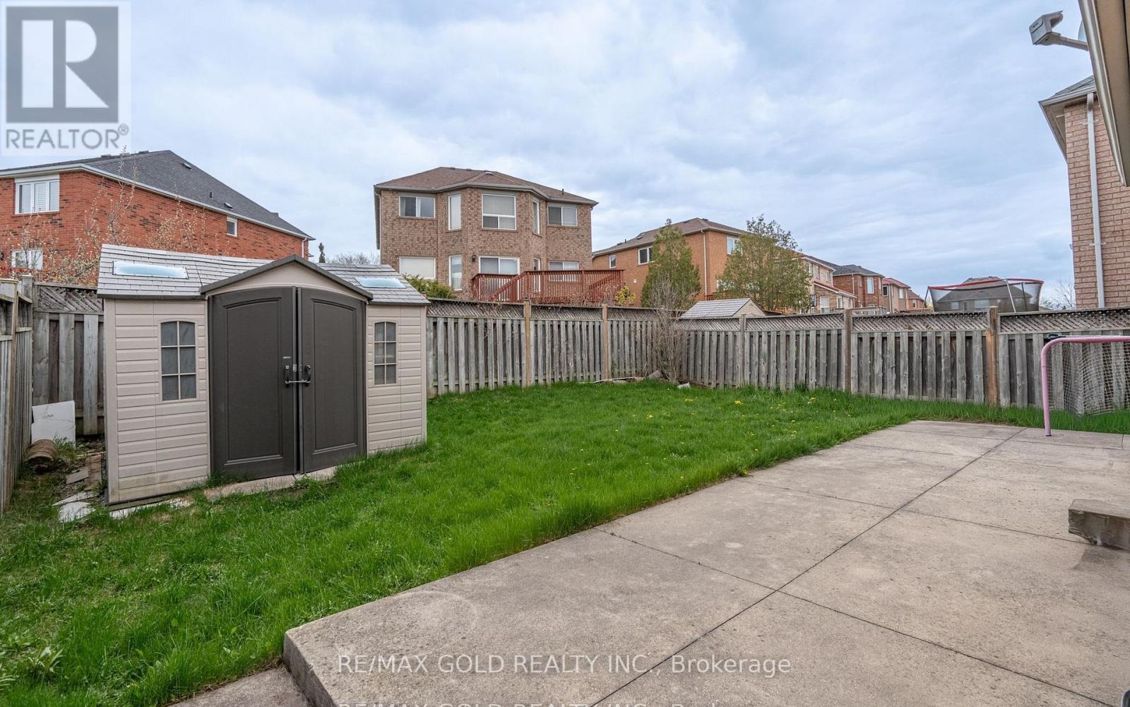 104 SUNNY MEADOW BOULEVARD - 41