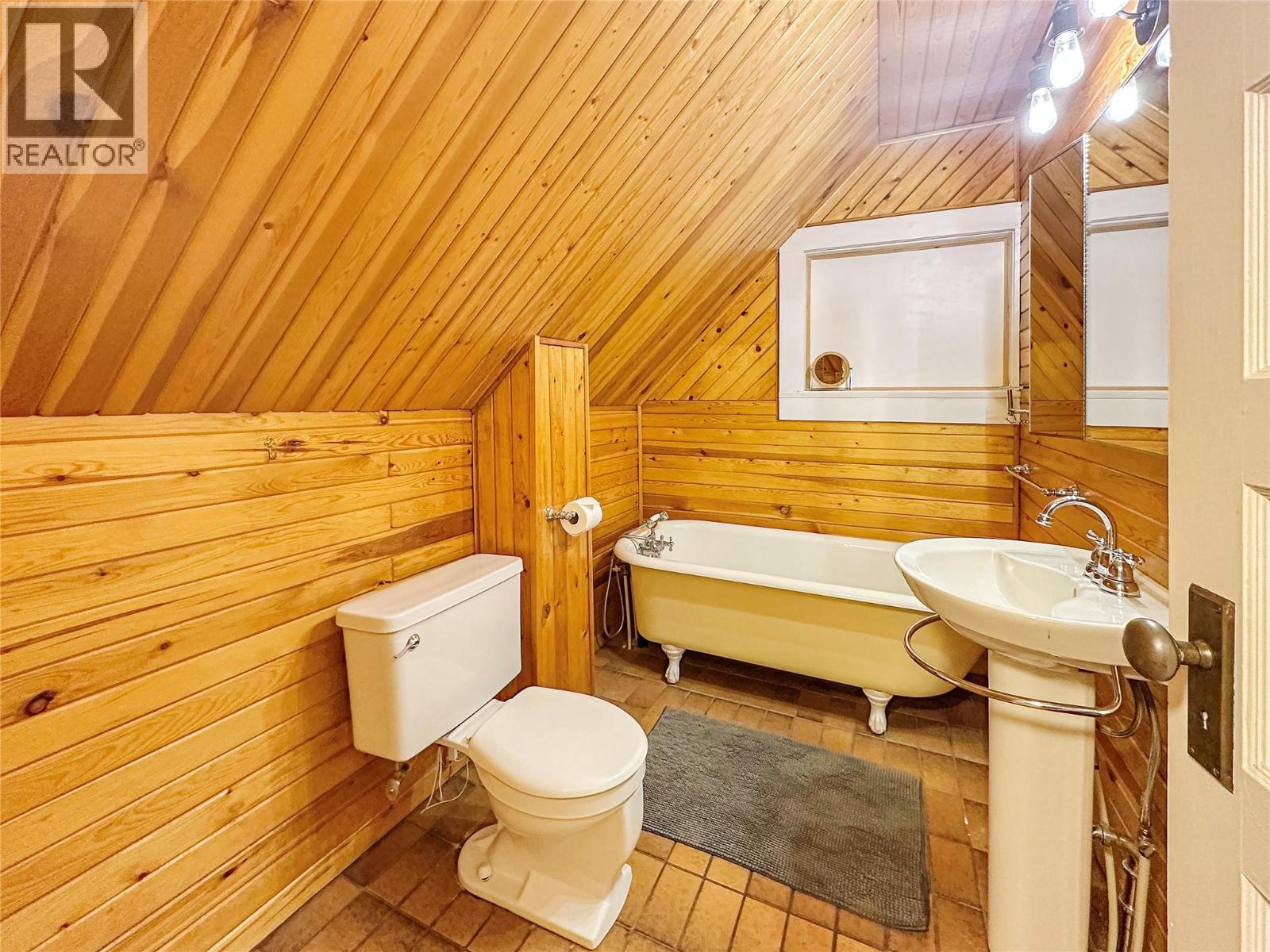 153 BILLITER Avenue - 22