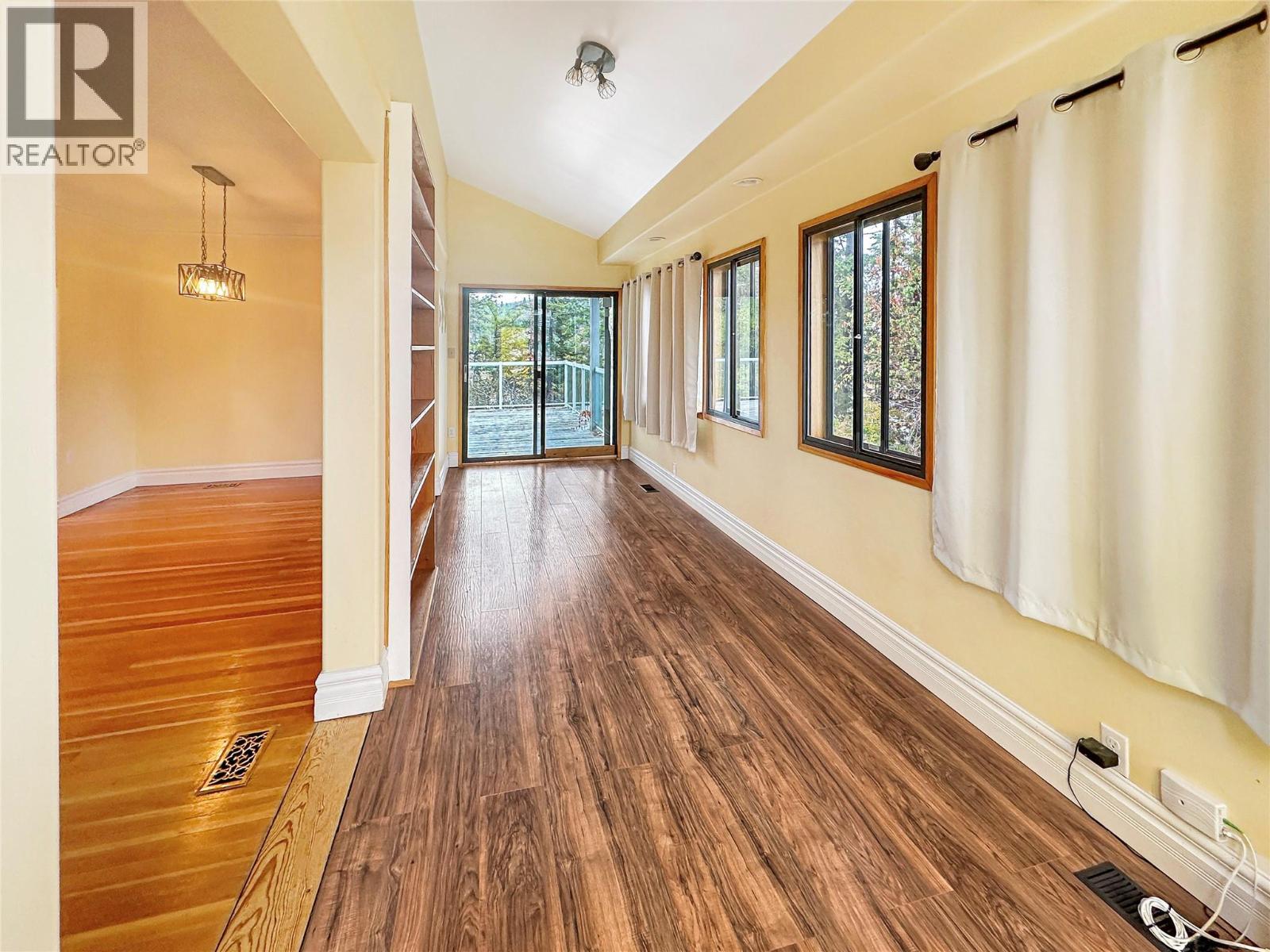 153 BILLITER Avenue - 10