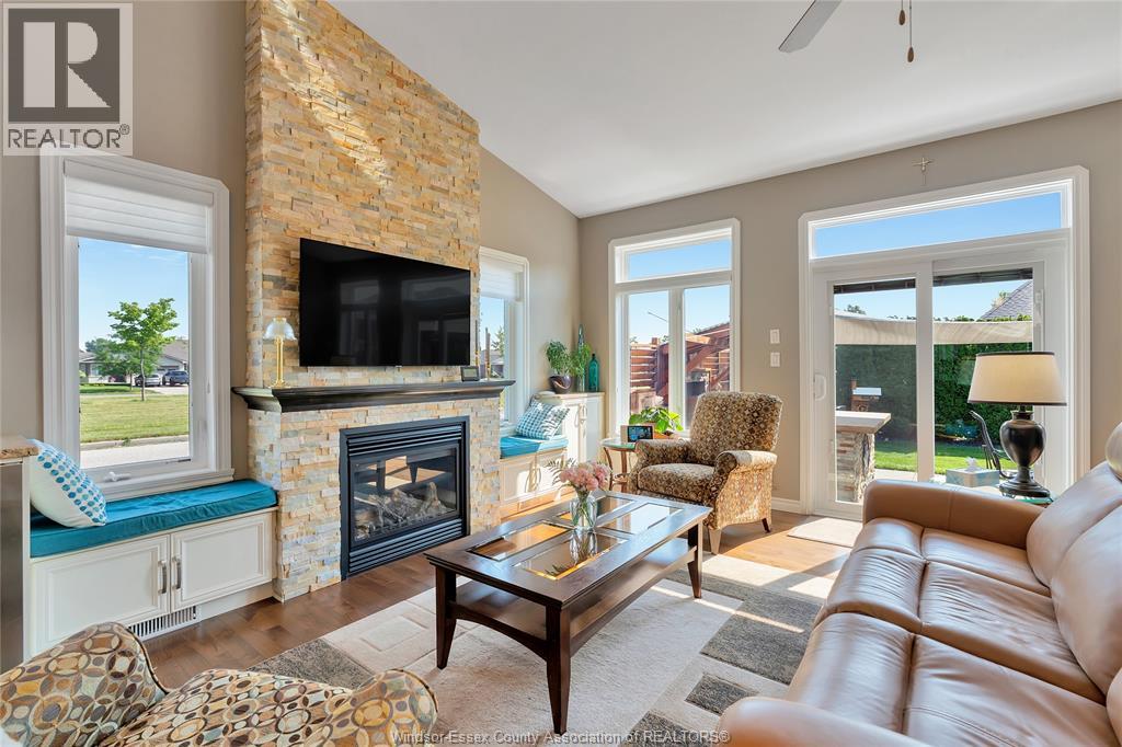 1340 ASPENSHORE - 6