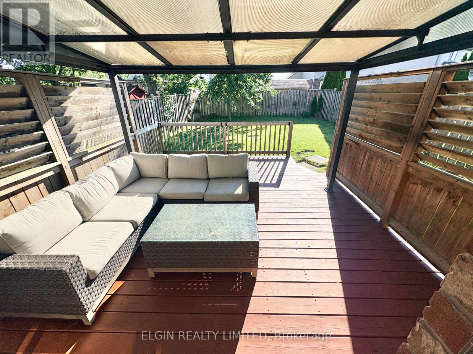 44 PEACH TREE BOULEVARD - 18
