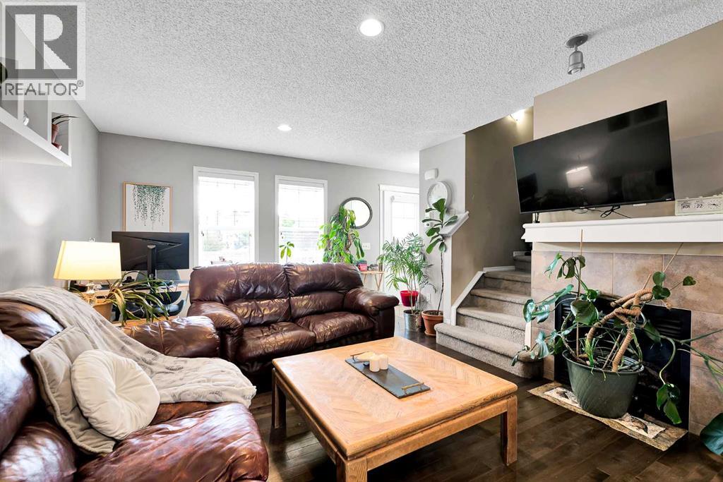 169 Country Village Manor NE - 4