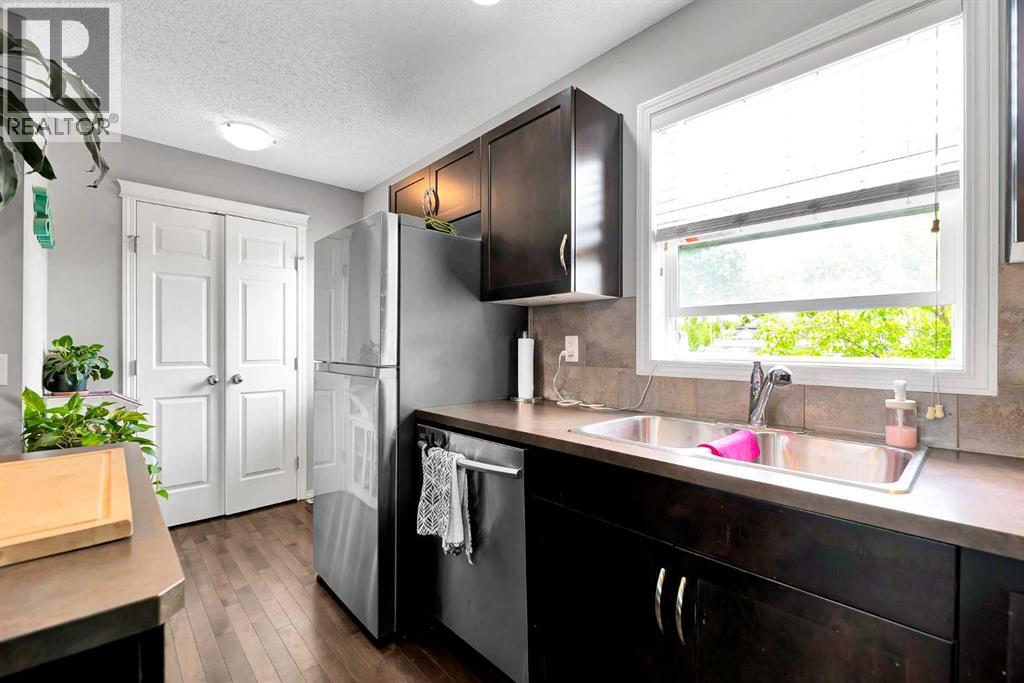 169 Country Village Manor NE - 10
