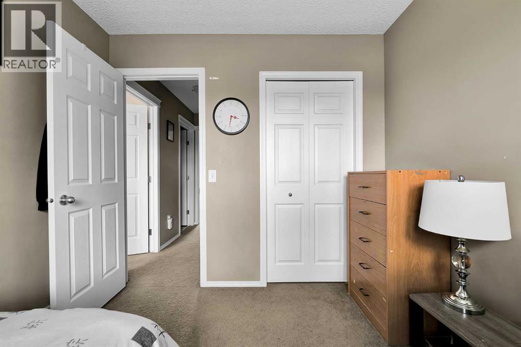 169 Country Village Manor NE - 16