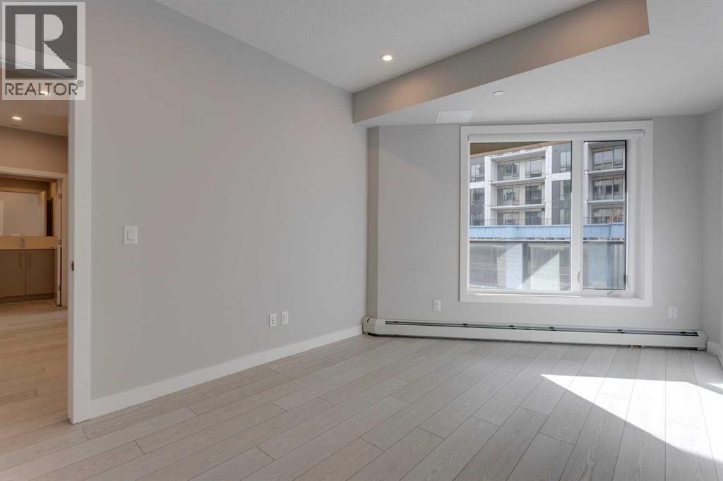 #206 8370 Broadcast Avenue SW - 23