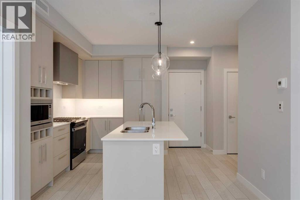 #206 8370 Broadcast Avenue SW - 12