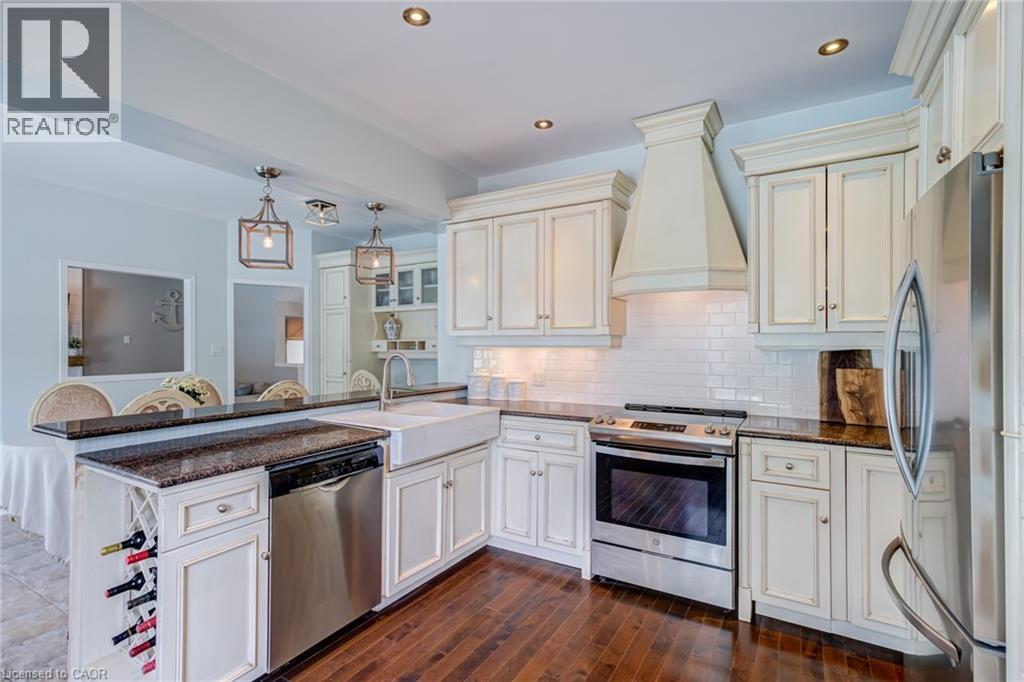 90 DAVIDSON Boulevard - 11