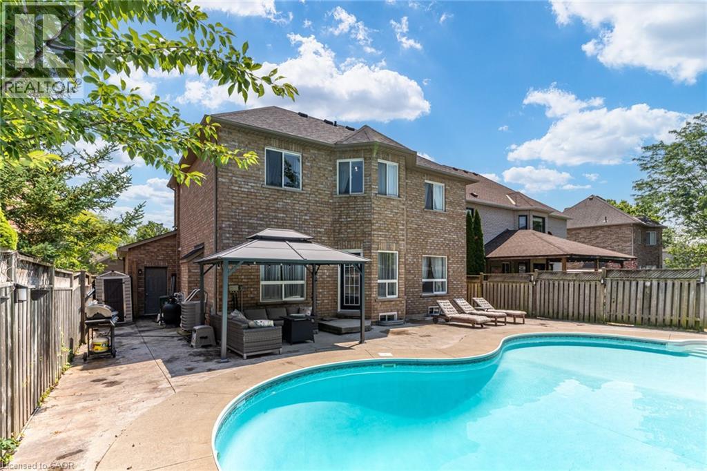 90 DAVIDSON Boulevard - 39