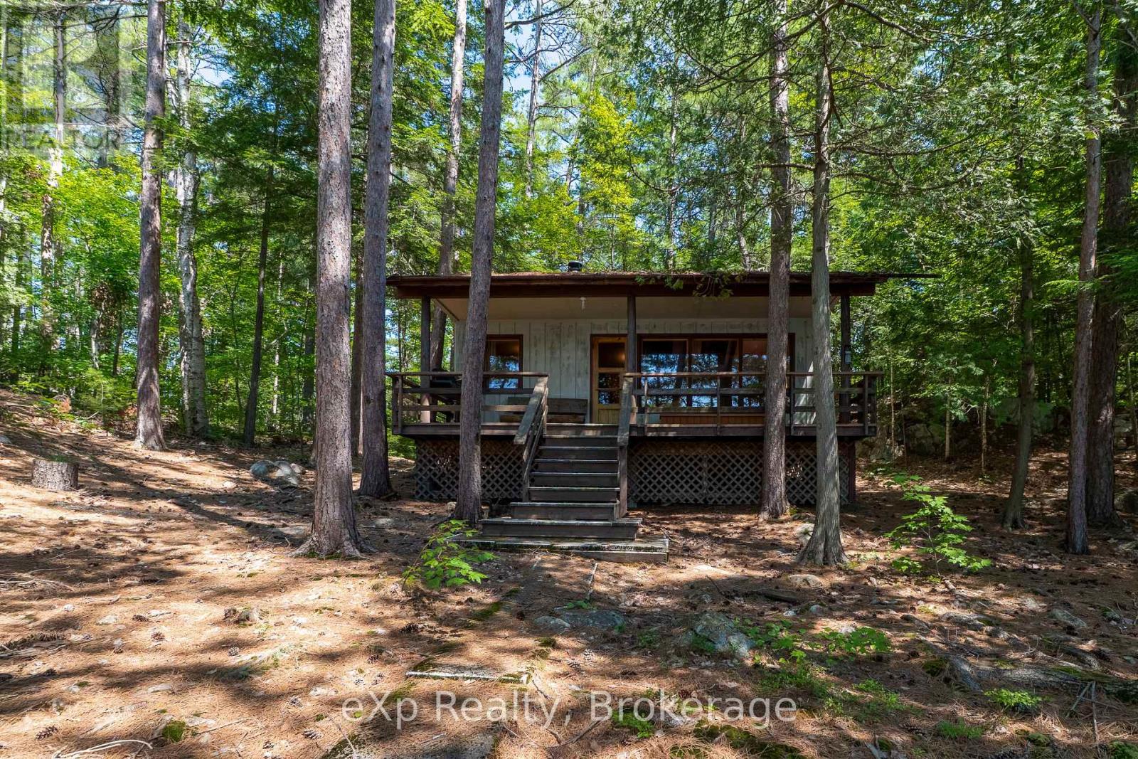 85 SOUTH SHORE, LAKE PANACHE - 3