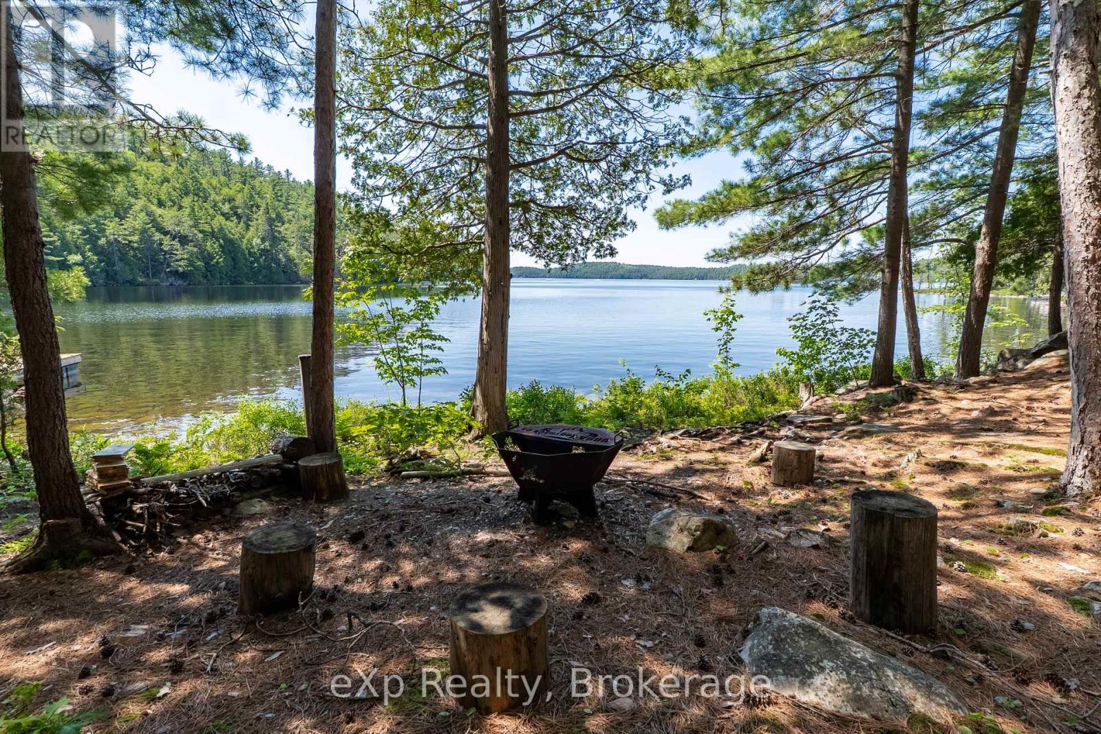 85 SOUTH SHORE, LAKE PANACHE - 9