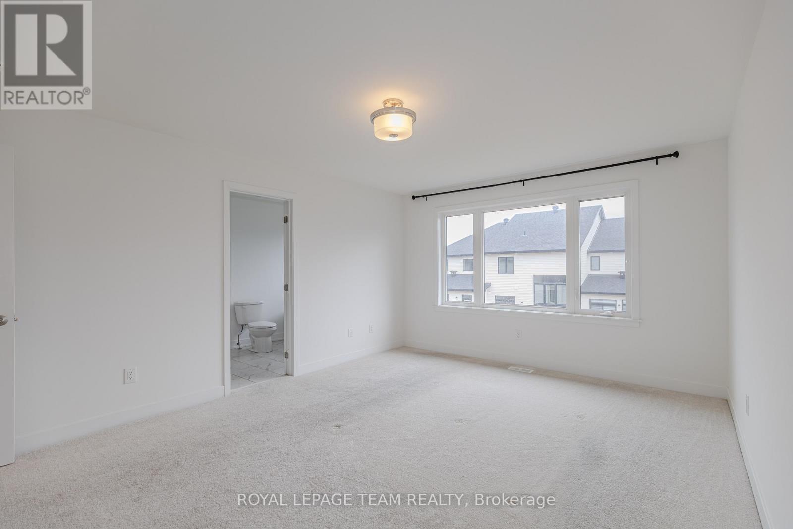 867 ANCIANO CRESCENT - 30