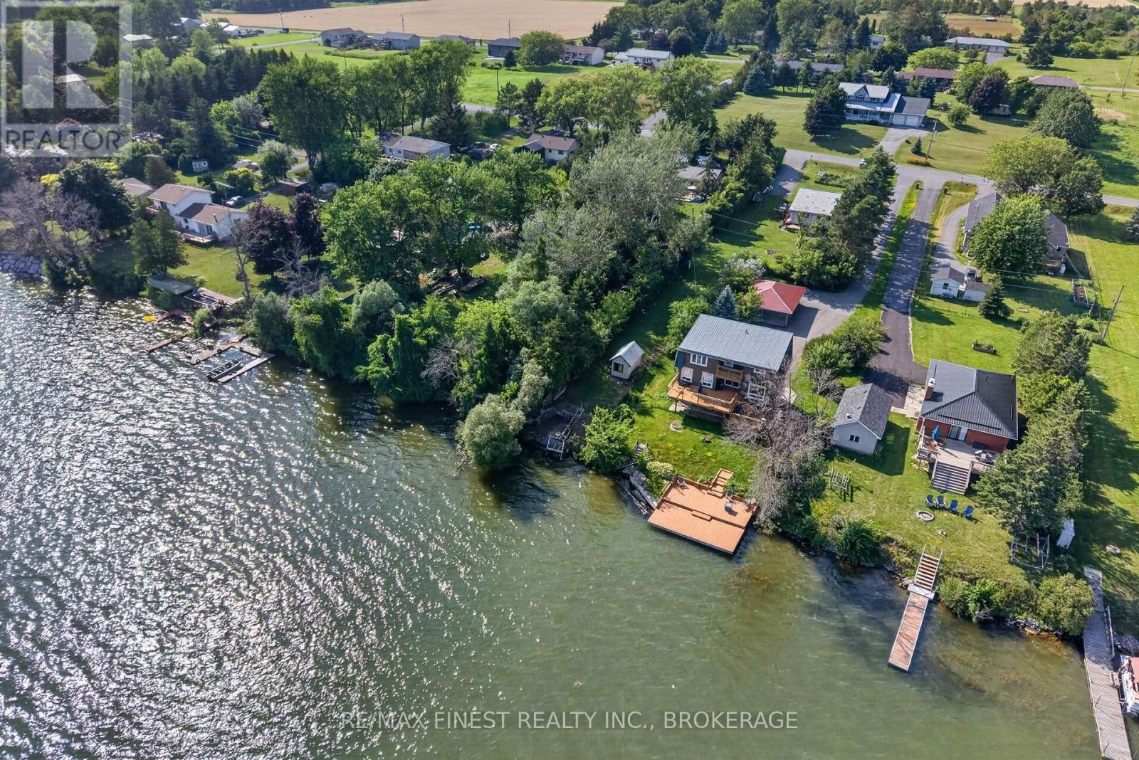 54 BAYVIEW DRIVE - 29