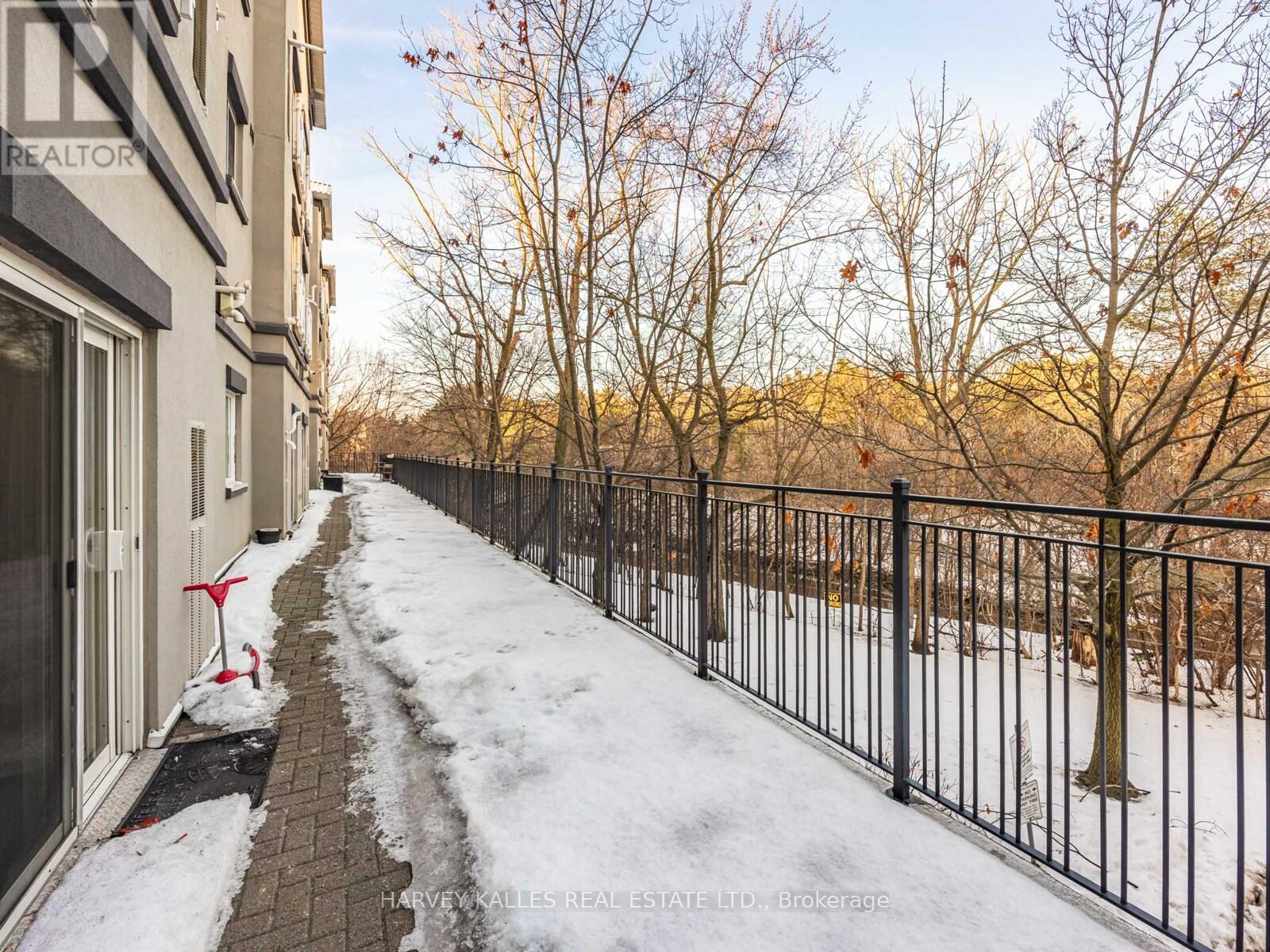 #126 2351 KENNEDY ROAD - 22