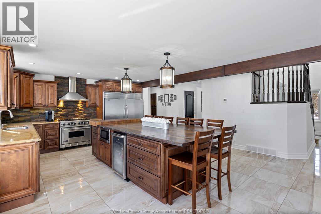 313 CRYSTAL BAY DRIVE - 3