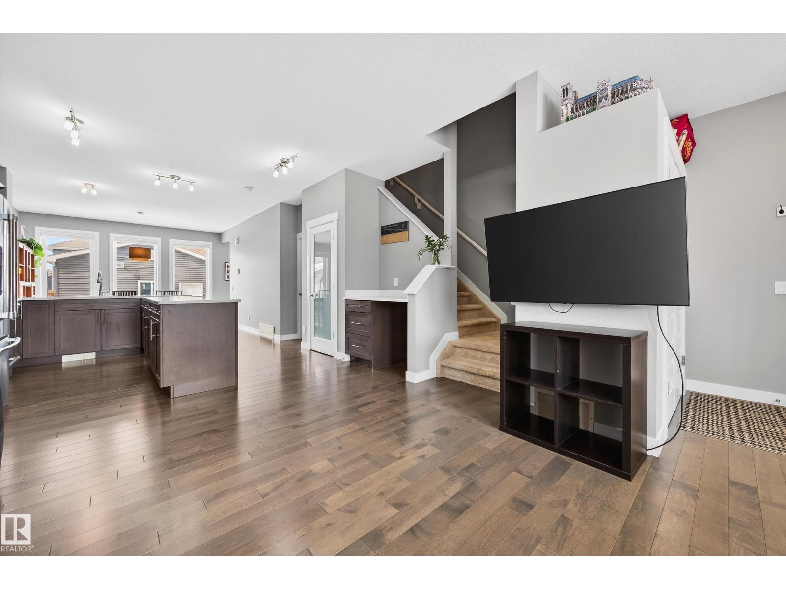3428 Cherry WY SW - 10