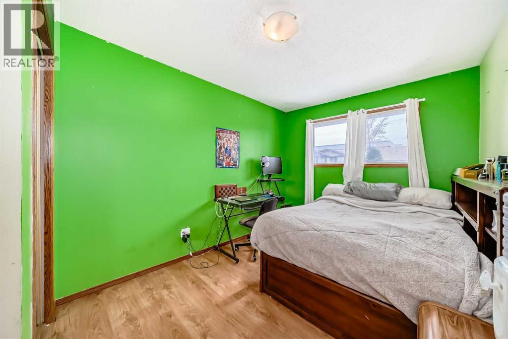 5411 Temple Road NE - 18
