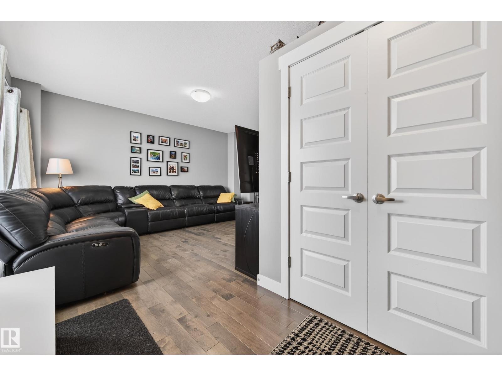 3428 Cherry WY SW - 4