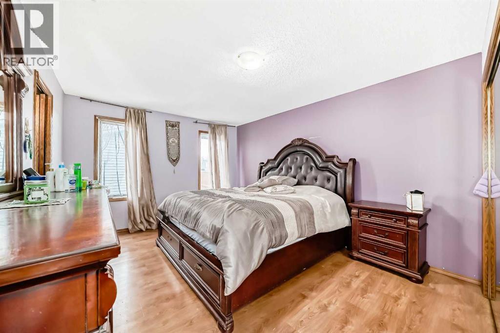 5411 Temple Road NE - 13