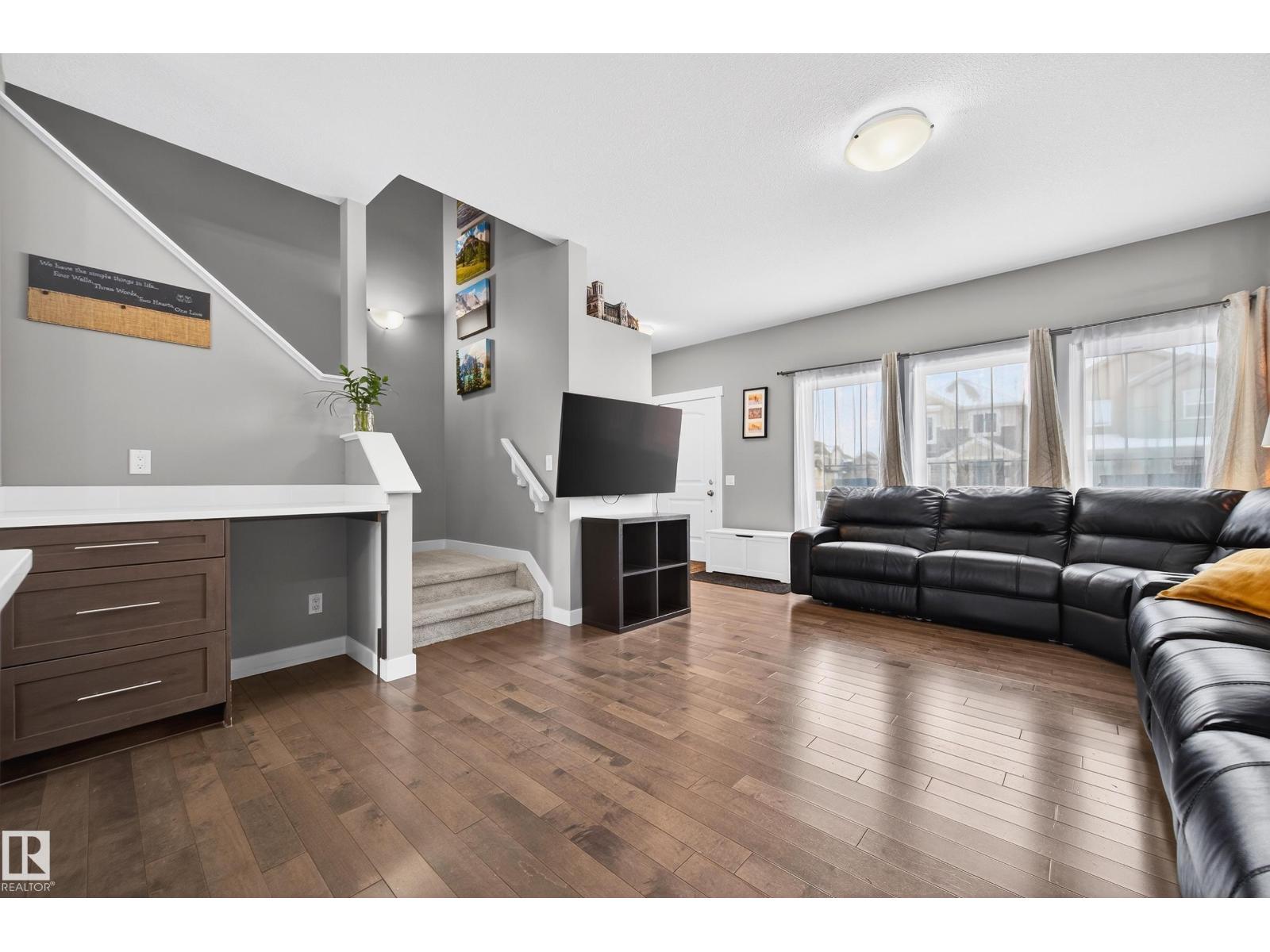 3428 Cherry WY SW - 8
