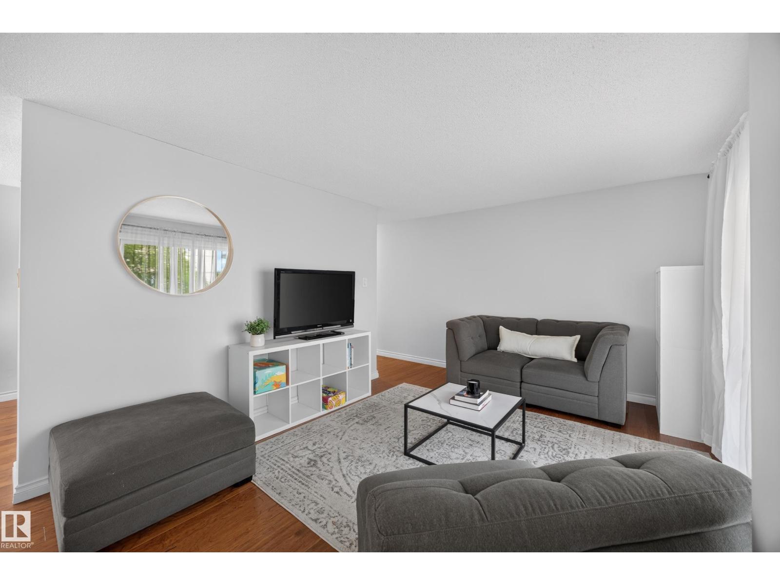 #602 9725 106 ST NW - 22