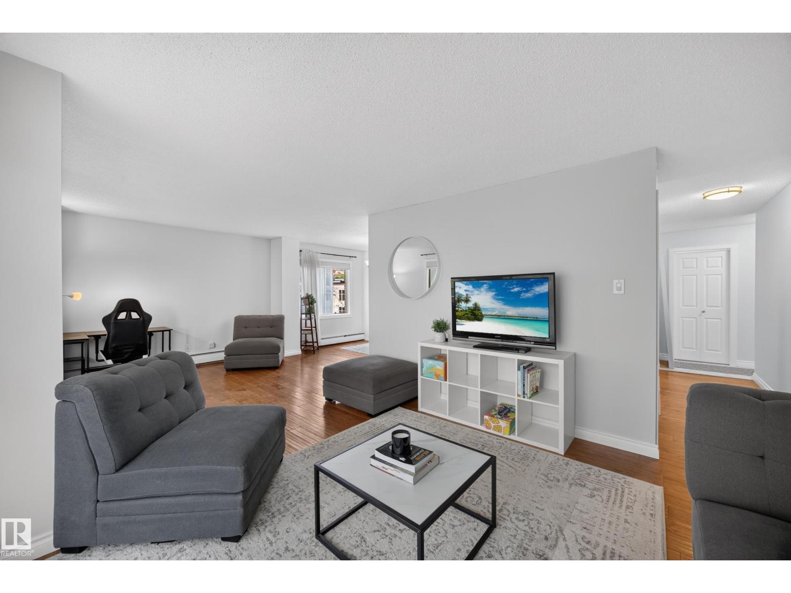 #602 9725 106 ST NW - 24
