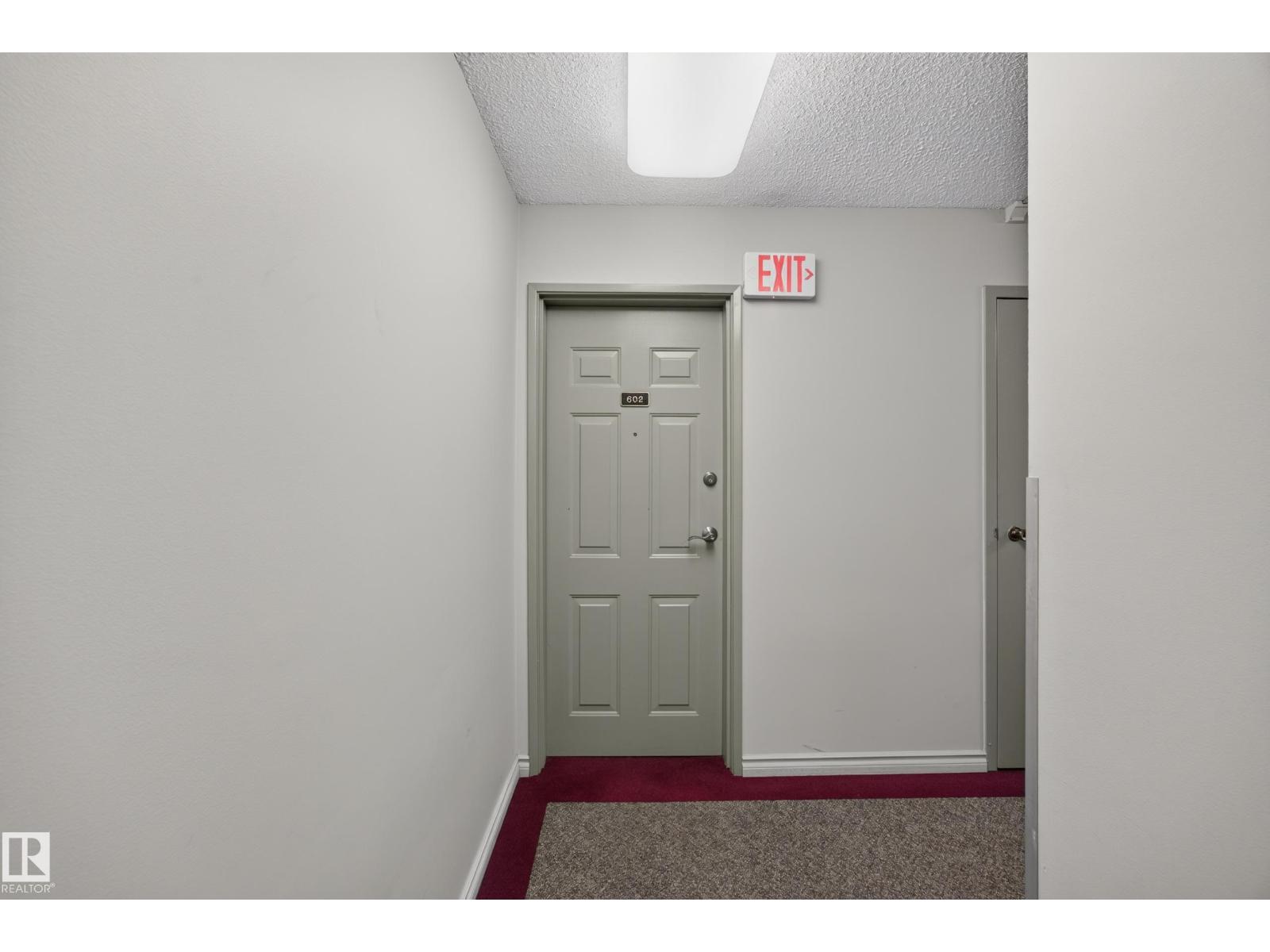 #602 9725 106 ST NW - 28
